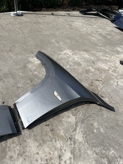Aripa stanga dreapta fata BMW X1 e84 2009-2012