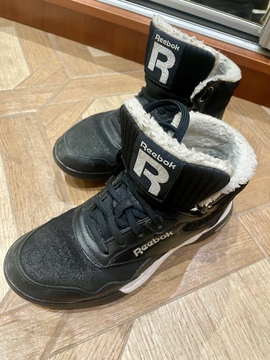 Кроссовки Reebok женские