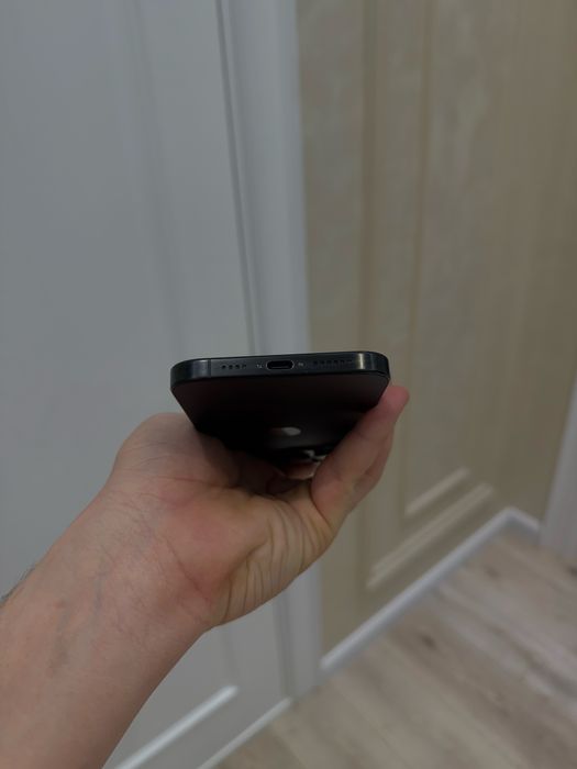 Iphone 16 pro max 256gb yomkost 93%