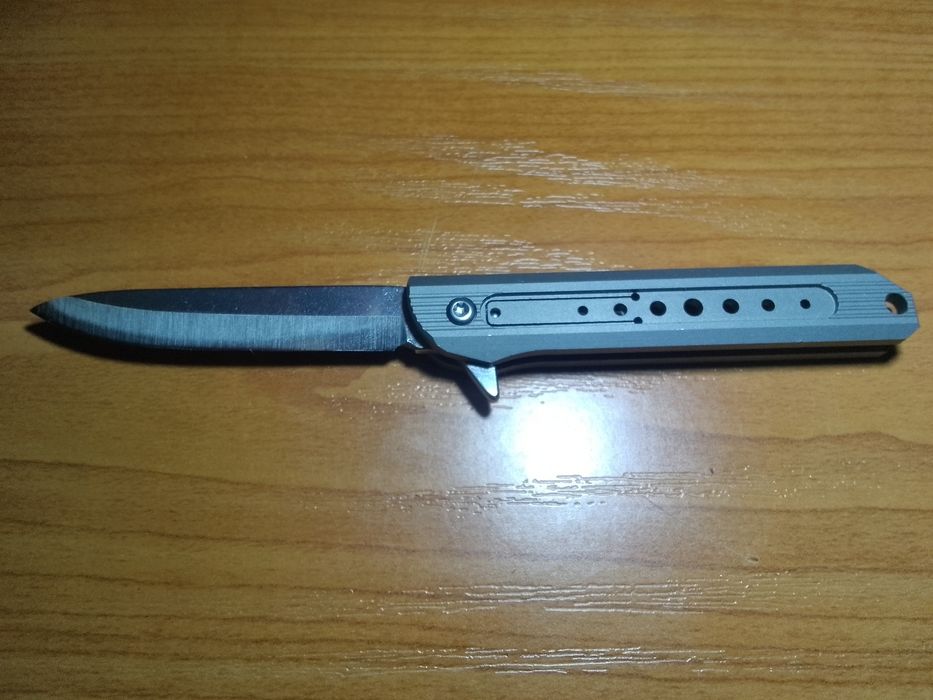 Нож ножка ключодържател