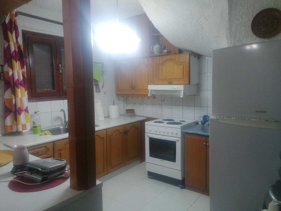 Продава се къща 160 м2 с двор 330 м2 в Аспровалта, Северна Гърция