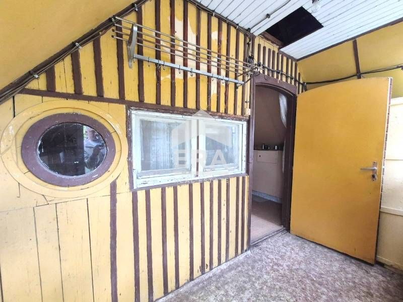 Продава се Къща в с. Изворище, Област Бургас - 18 кв.м за 816 €/кв.м - Снимка #3
