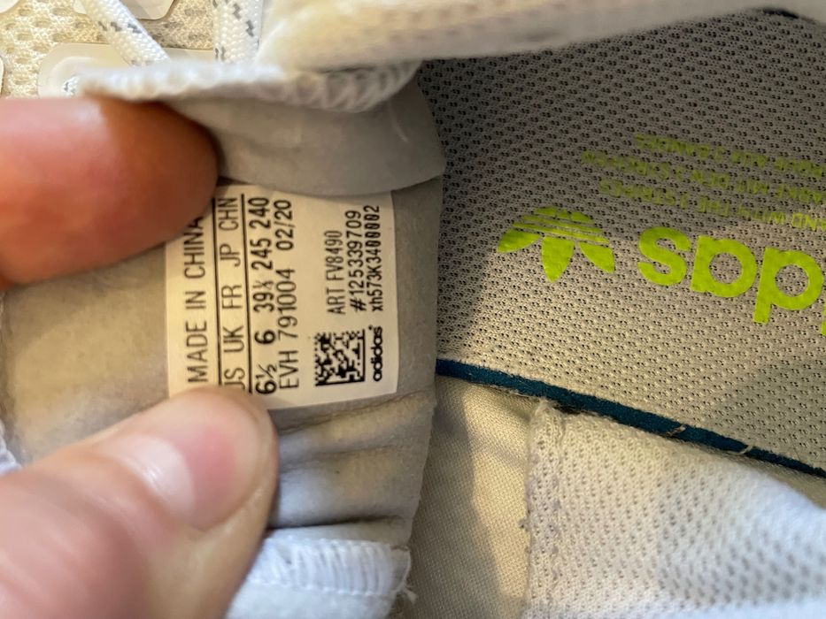 Д маратонки Adidas- ZX-750-HD