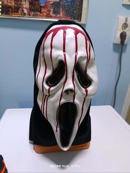 Латексова маска Писък