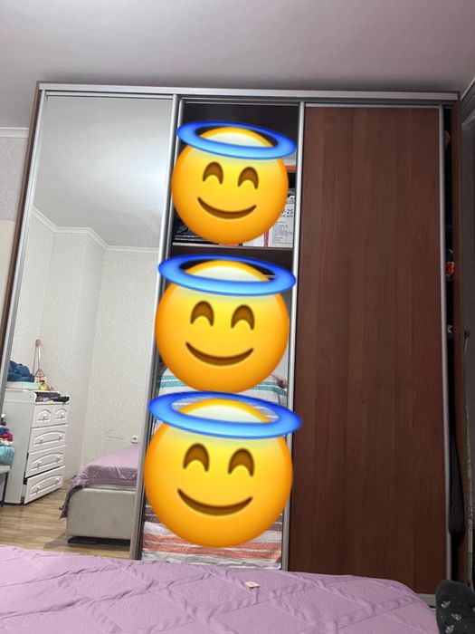 Продаю шкаф………….