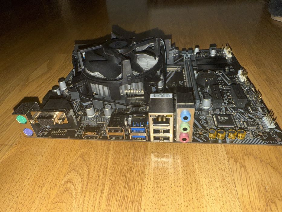 Комплект материнка + проц + озу + кулер