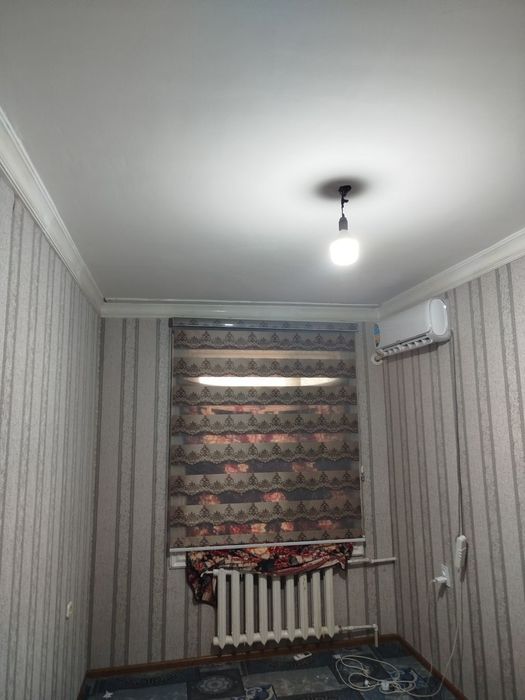 Сотилади Чилонзор 20 квартал 2 хонали разделка