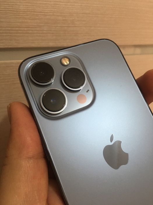 Iphone 13 pro Dous идиал
