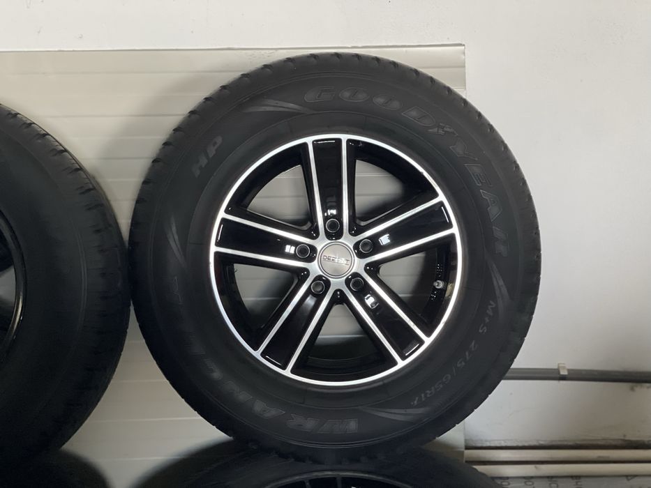 Vand jante aliaj Dezent TH Black + Anvelope all season Goodyear