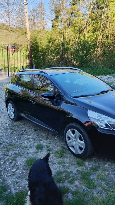 Vând Renault Clio