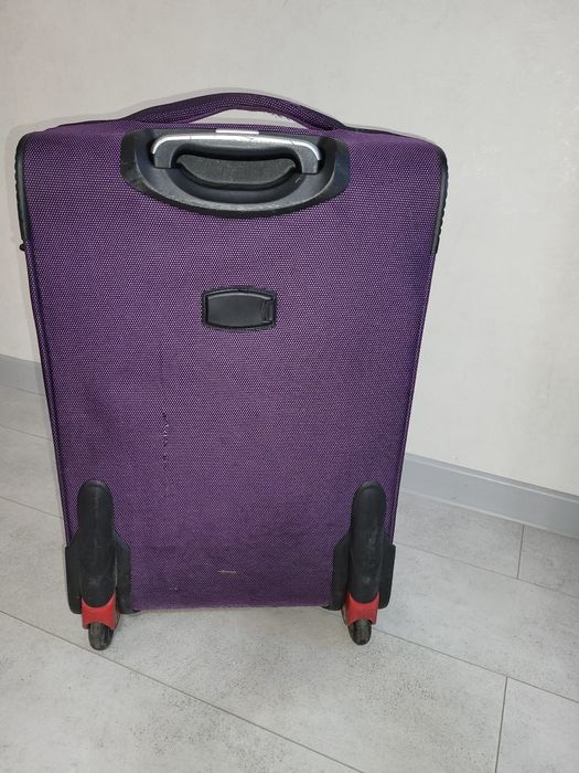 Чемодан продам или обменяю