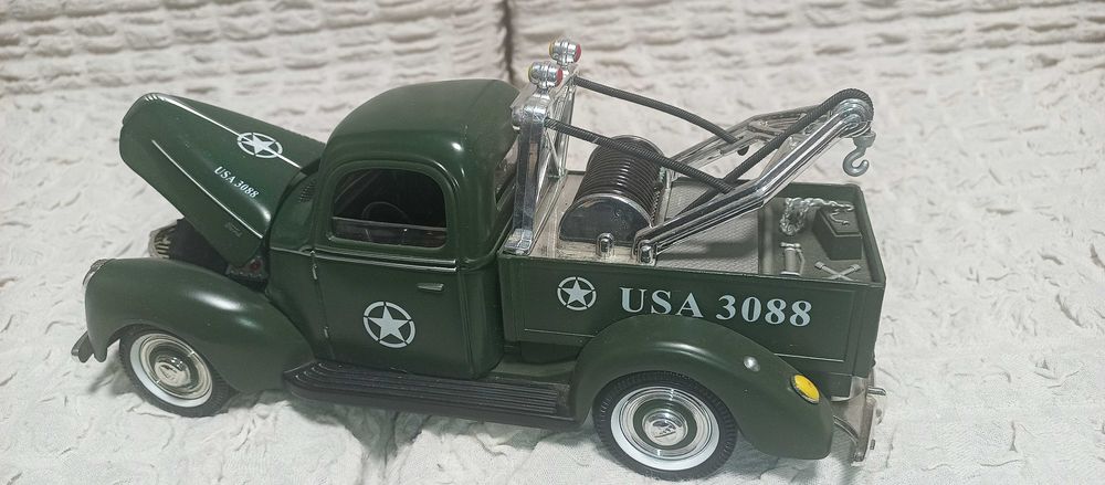 Метални коли -  мащаб 1:18 . ЧАСТ 3