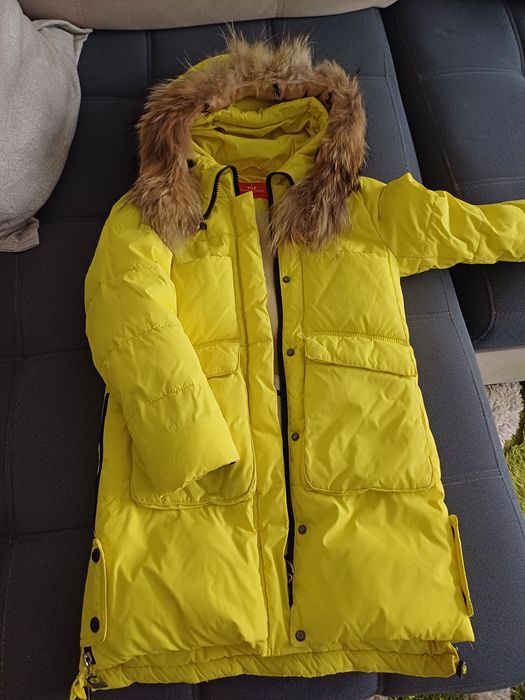 Куртка на девочку 7-10лет