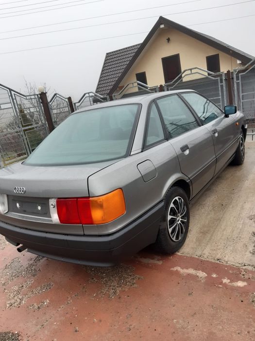 Audi 80 din 1987 cu 40000 km