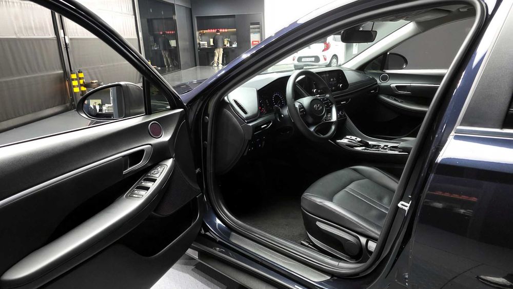 Hyundai Sonata 2.0LPG Style autogeorge.com