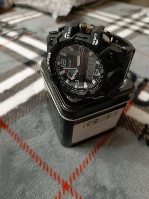 Мужские часы спортивные