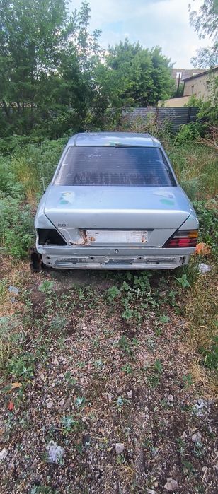 Мерседес 124 в разбор