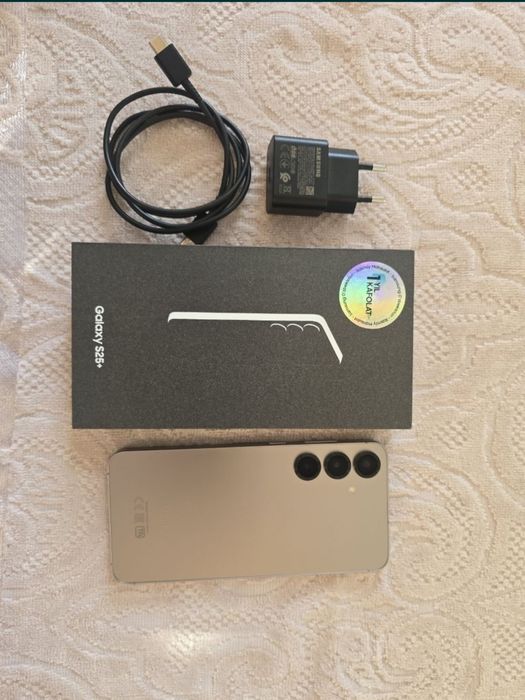 Samsung s25 pllus
