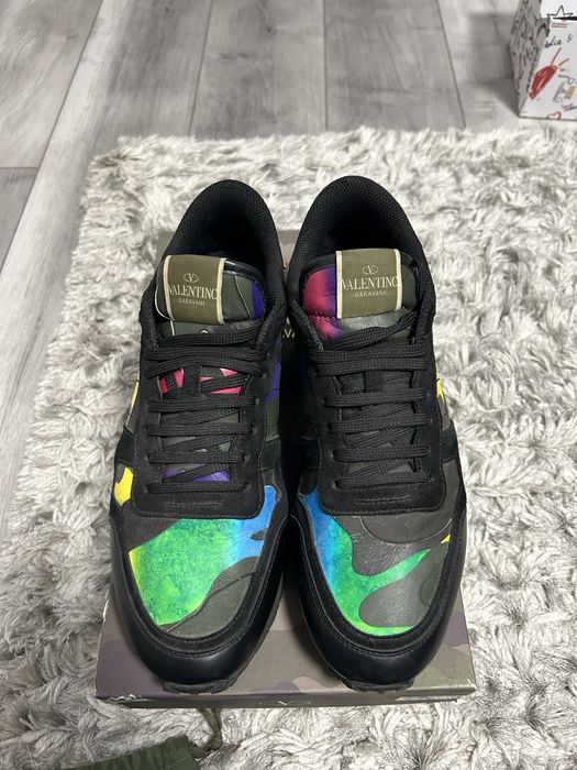 Vand Valentino Garavani Rockrunner URGENT