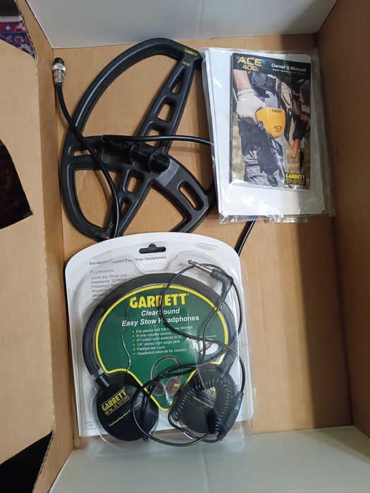 Продам металлоискатель Garrett ais 400