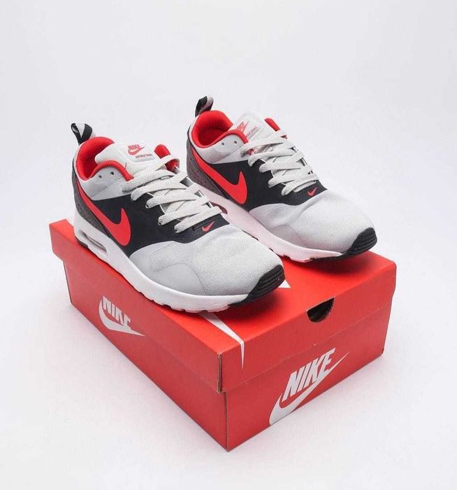 Кроссовки  спортивные Nike