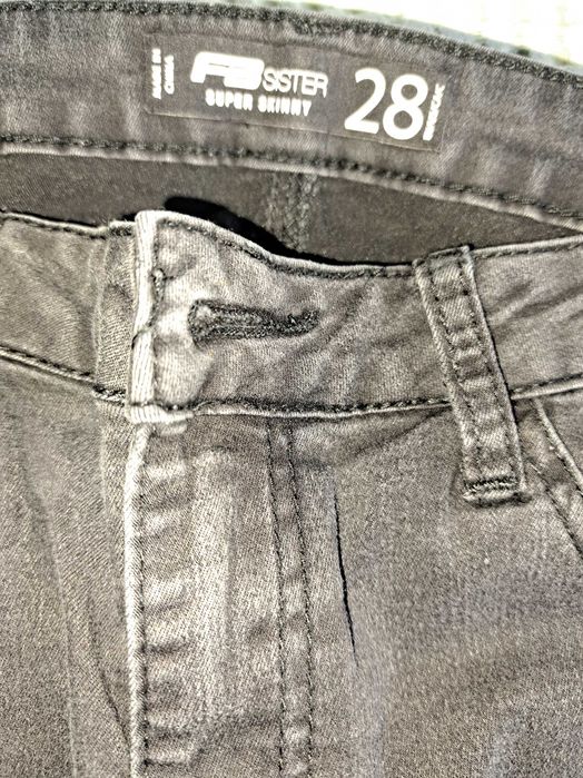 Jeansi waikiki ,new yorker