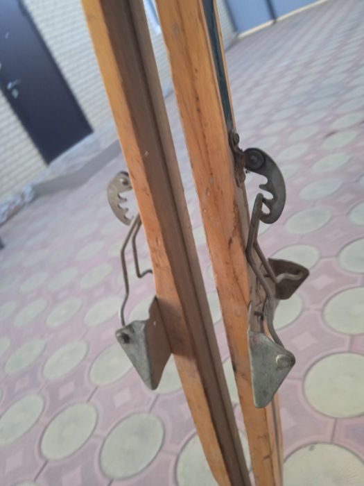 Продам лыжи СССР