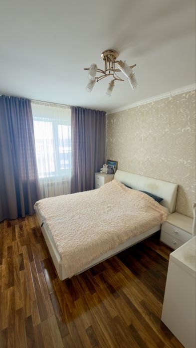 Продам 4-х комнатную квартиру