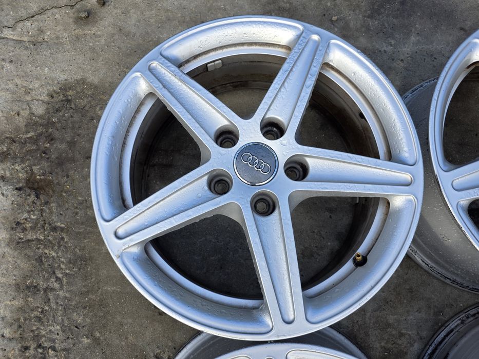 Джанти 16 - Audi