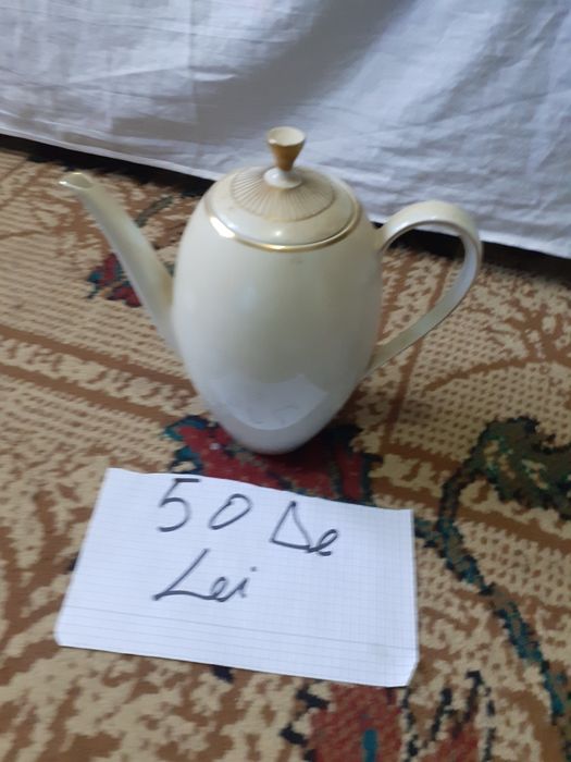 Vînd de colecție