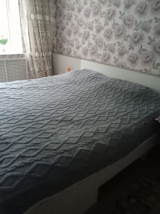 Двухспальняя кровать