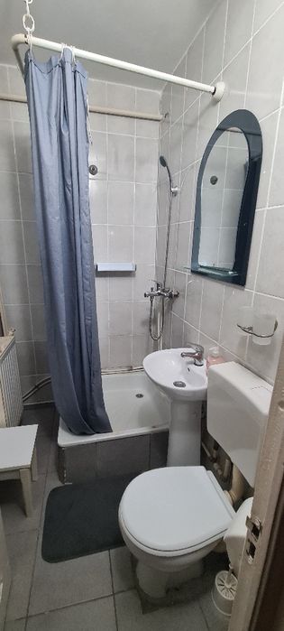 Închiriez garsonieră T.Vladimirescu