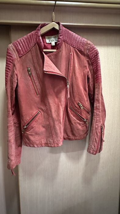 Продам куртку замшевую Mango