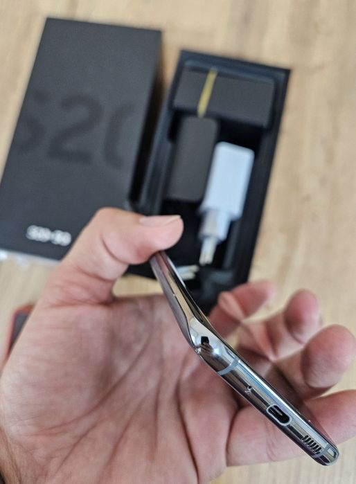 Samsung Galaxy S20 Plus/ 128GB/ 8GB RAM/ IMPECABIL