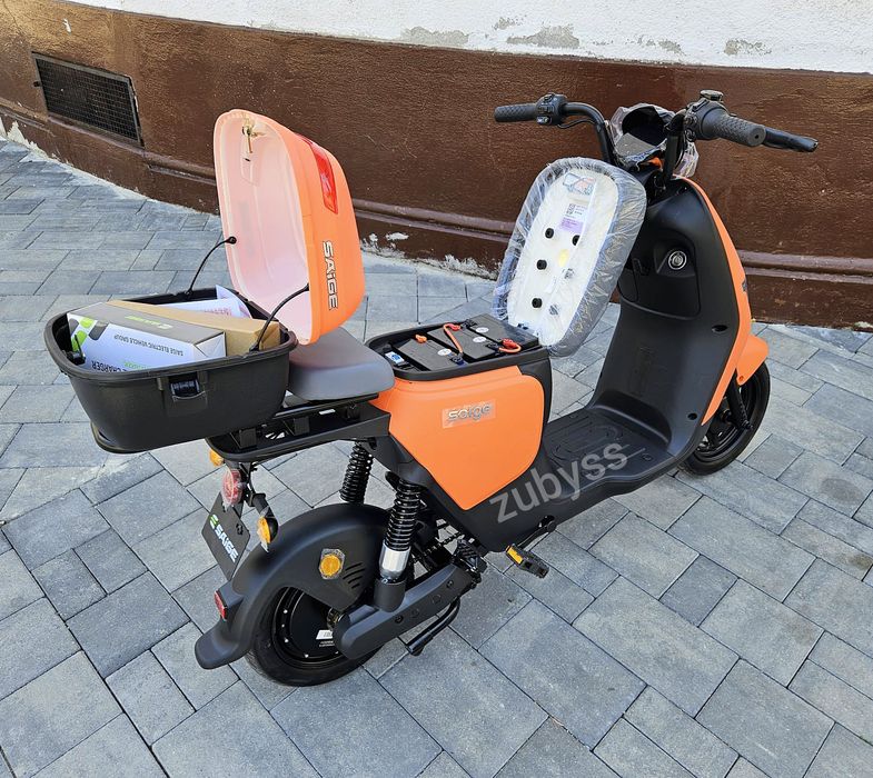 Scuter Electric Moped 800W 20Ah Fara Înmatriculare