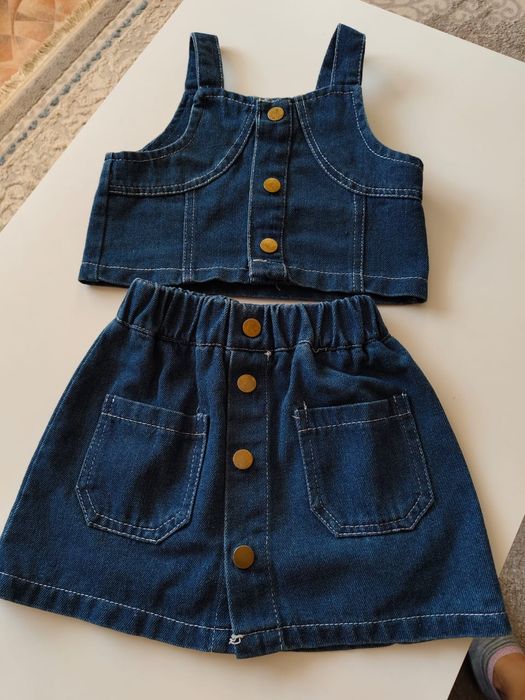 Разные детские вещи.