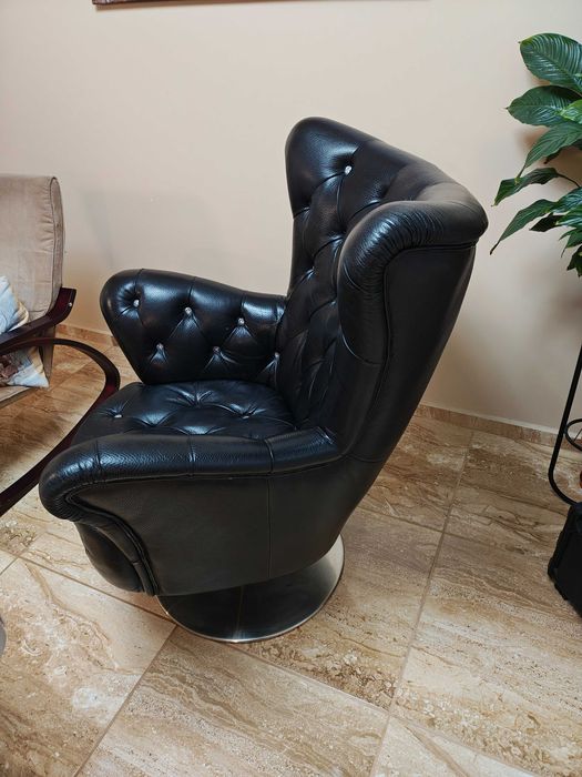 Фотьойл с камъни Сваровски