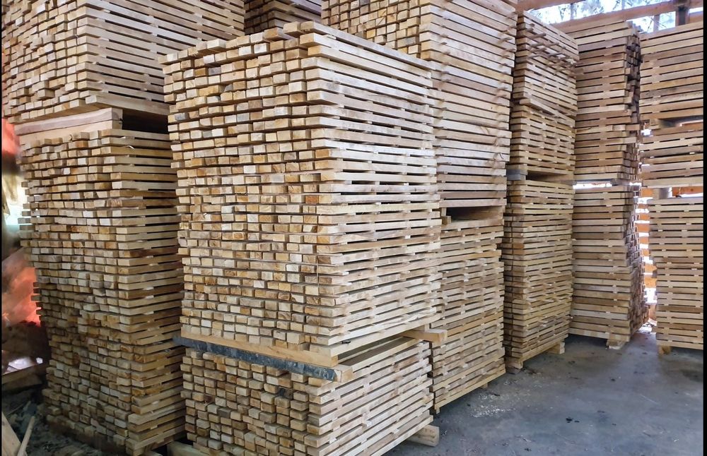 Дървен материал, дървени конструкщции, мебели и дърва огрев