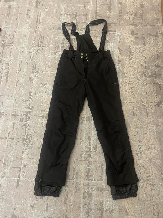 Лыжный женский костюм