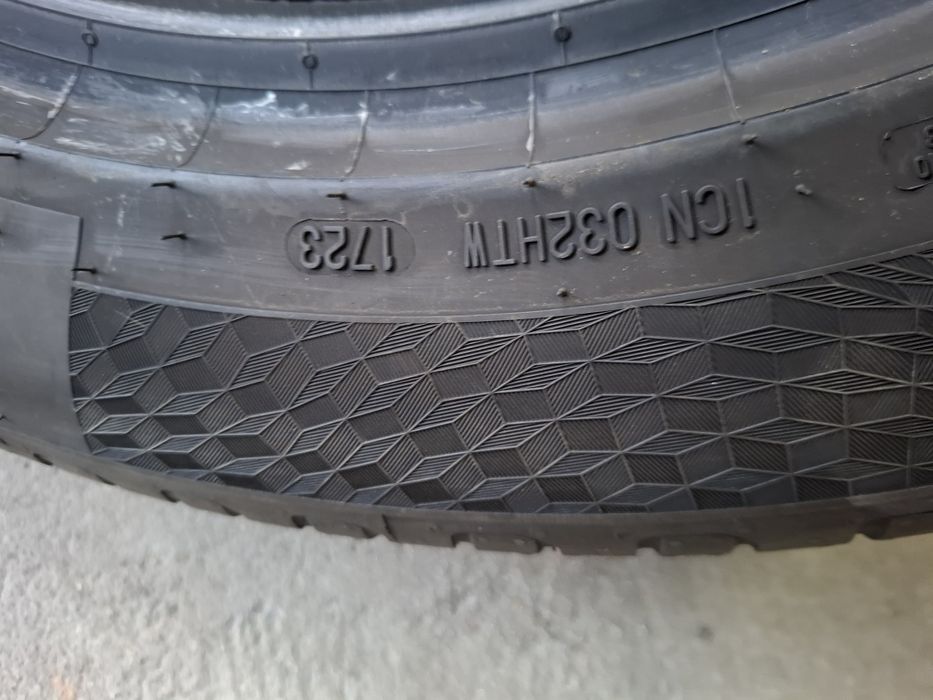 225 55 18 дот 17 23 2броя Continental  8mm цената е за 1бр