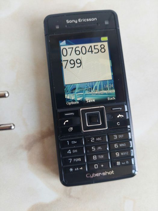 Vând Sony Ericsson c902 Cyber-shot fără probleme + încărcător //poze
