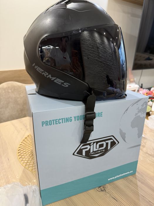 Каска пилот  pilot xermes