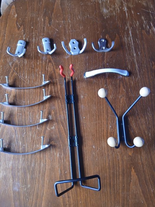 Закачалка и дръжки разни