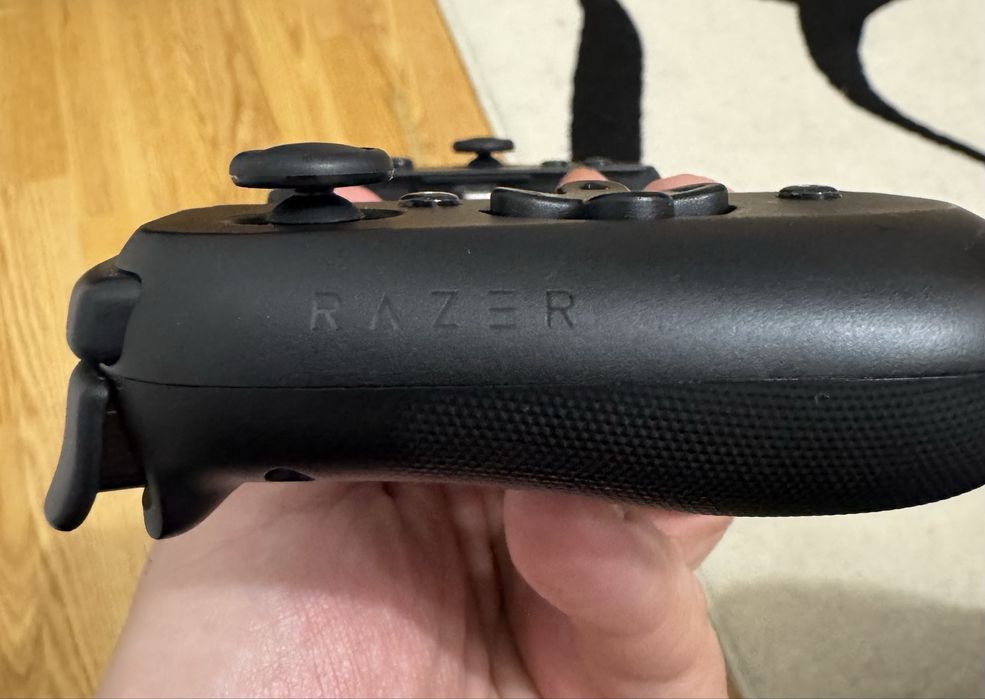 Razer Kishi ползван 3-4 пъти