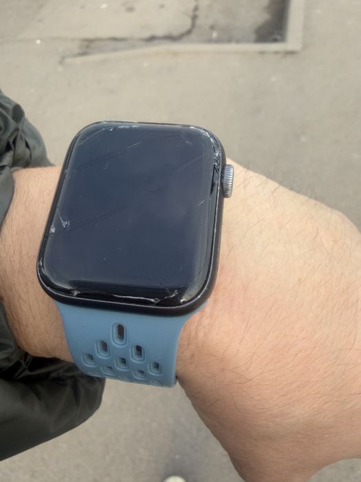 Apple watch 5 model