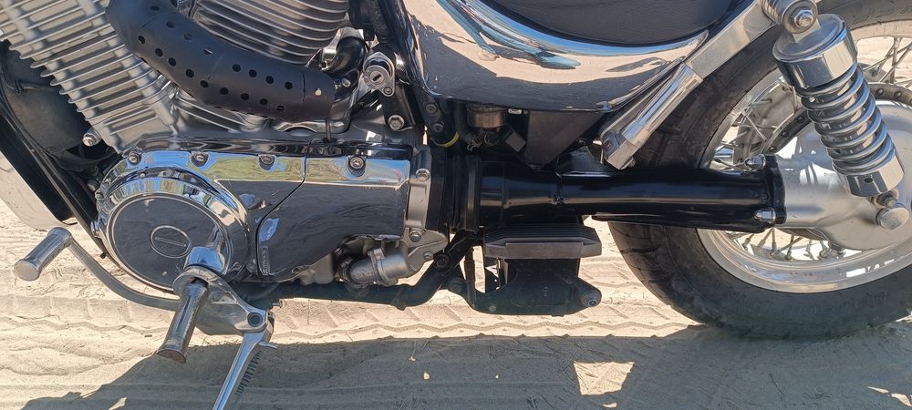 Suzuki Intruder VS400