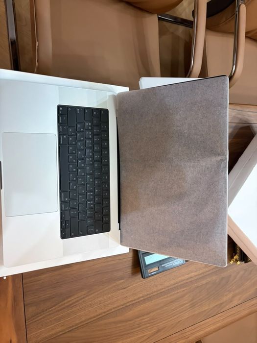 Apple MacBook pro 16