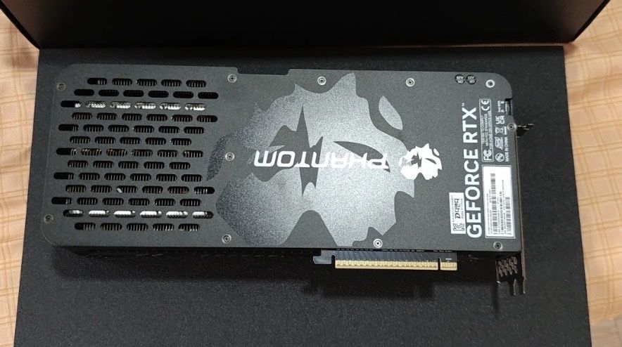 Видиокарта GeForce RTX 5090