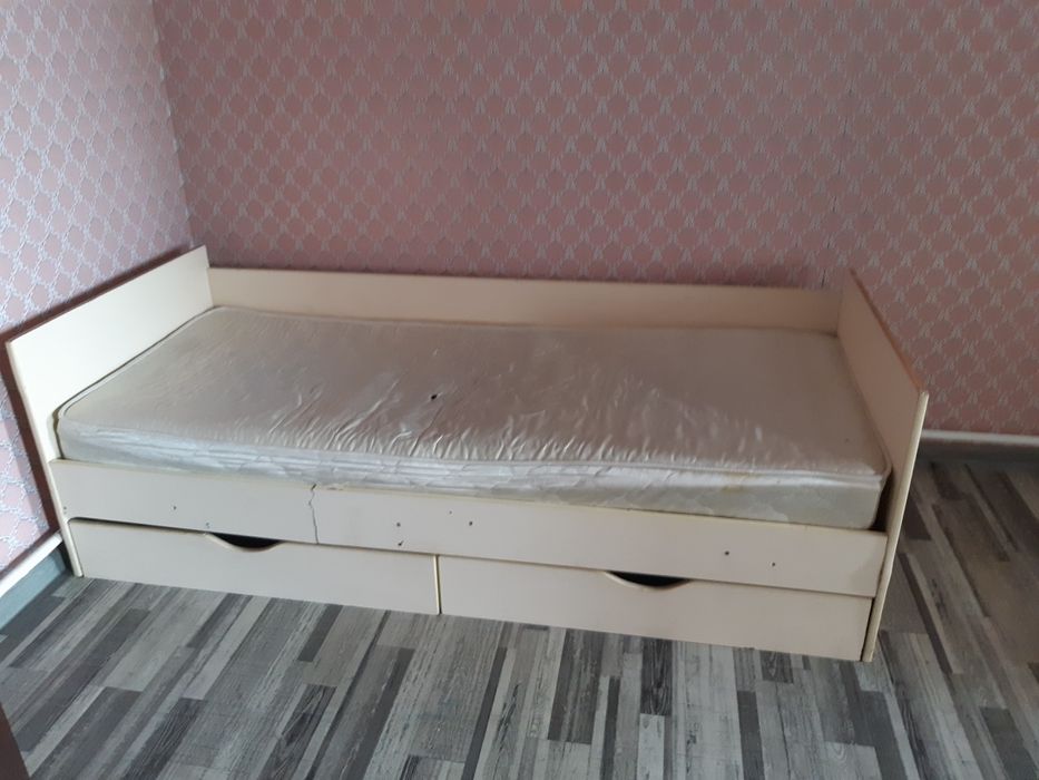 ОТДАМ даром Кровать