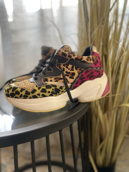Liu Jo Сникърси Jog 09 Sneaker BA0019 PX008 Кафяв